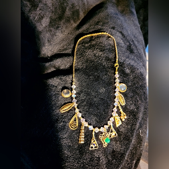 Gold side closure Charm Necklace  with Pink crystals - Picture 2 of 4